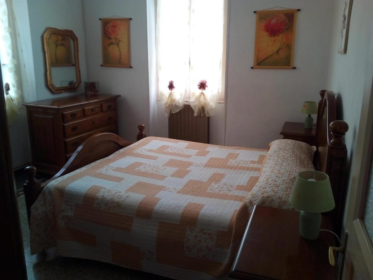 Villino Anna Villa Imperia Bagian luar foto