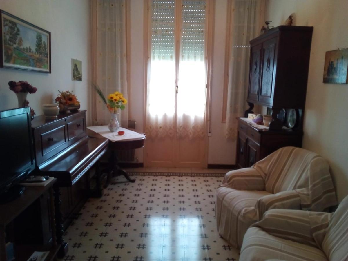 Villino Anna Villa Imperia Bagian luar foto